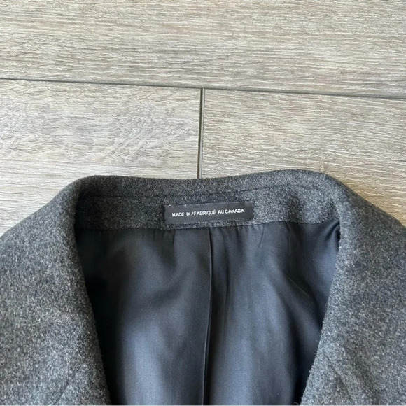 Boulevard Club Soft  Wool Cashmere Blend Blazer Made in Canada - Picture 5 of 14